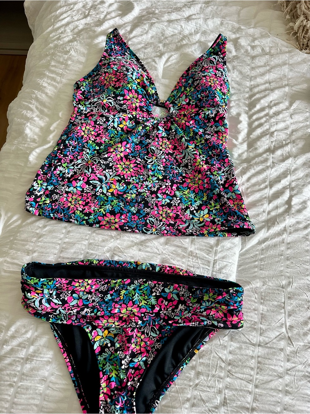 Floral Tankini Swim Set in Bright Multicolor